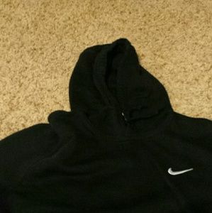 Black Nike sweat shirt